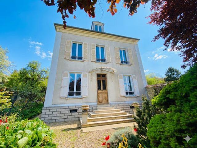 Vente Maison 7 pièces 125 m2 Epône