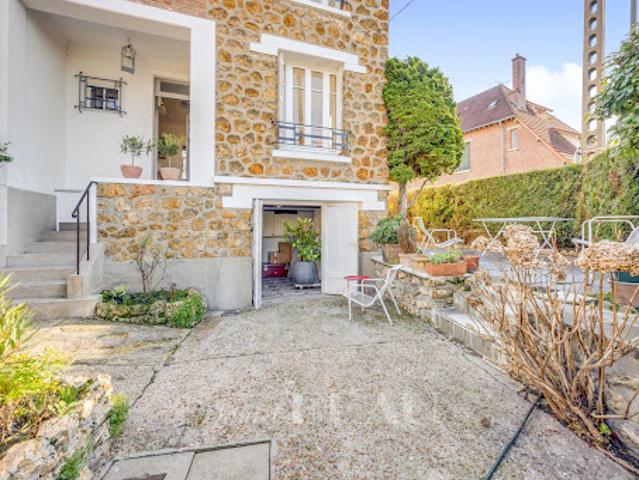 Vente Maison 7 pièces 125 m2 Le Chesnay Rocquencourt