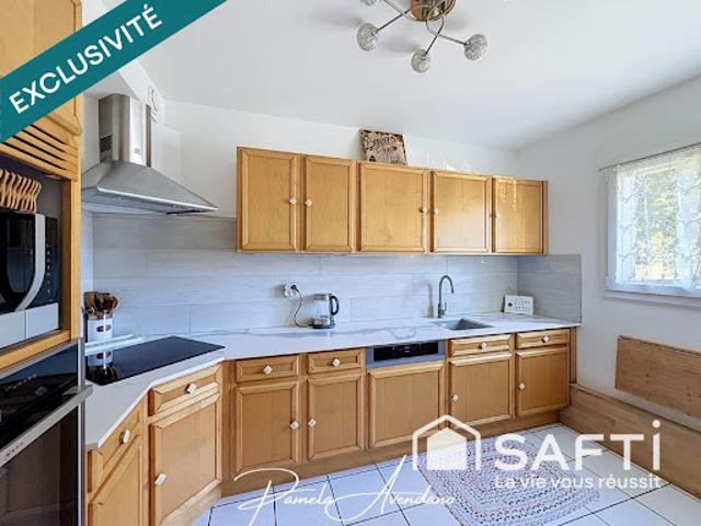 Vente Maison 7 pièces 125 m2 Savigny le Temple