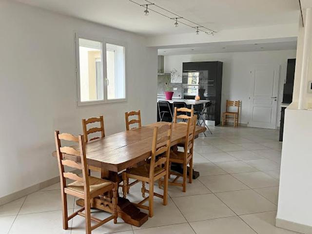 Vente Maison 7 pièces 125 m2 Soyaux