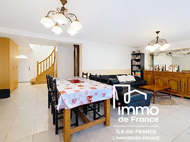 Vente Maison 7 pièces 126 m2 Gagny