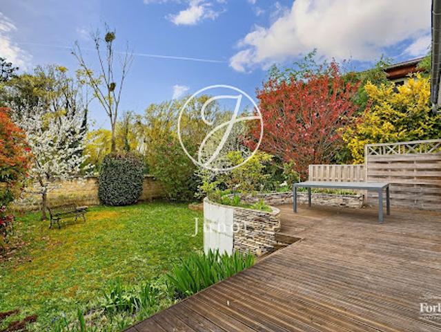 Vente Maison 7 pièces 127 m2 Montesson