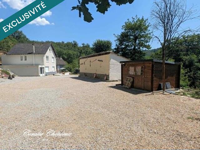 Vente Maison 7 pièces 127 m2 Antignac