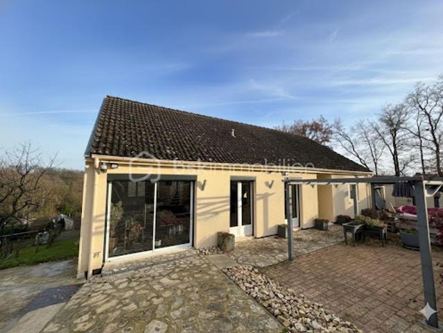 Vente Maison 7 pièces 127 m2 Saclas