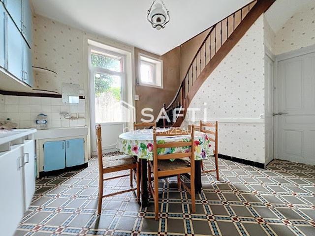 Vente Maison 7 pièces 128 m2 Moncoutant