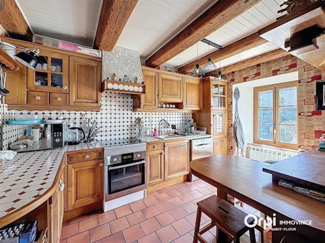 Vente Maison 7 pièces 128 m2 Andelat