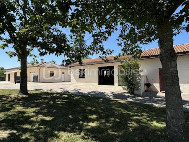 Vente Maison 7 pièces 128 m2 Le Temple sur Lot