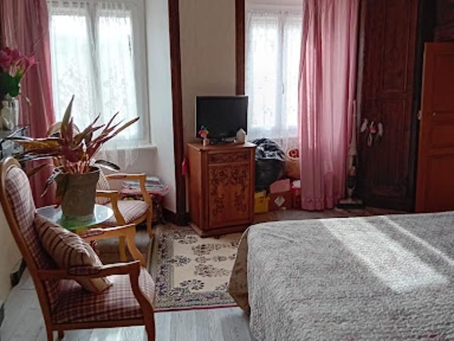 Vente Maison 7 pièces 128 m2 Saint Didier sur Rochefort