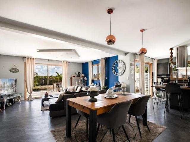 Vente Maison 7 pièces 168 m2 Plounévez Lochrist