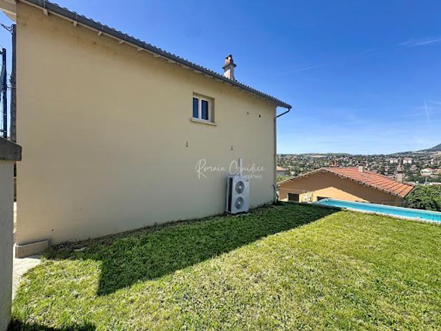 Vente Maison 7 pièces 129 m2 Creissels