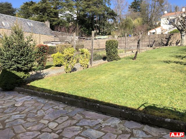 Vente Maison 7 pièces 129 m2 Pouzauges