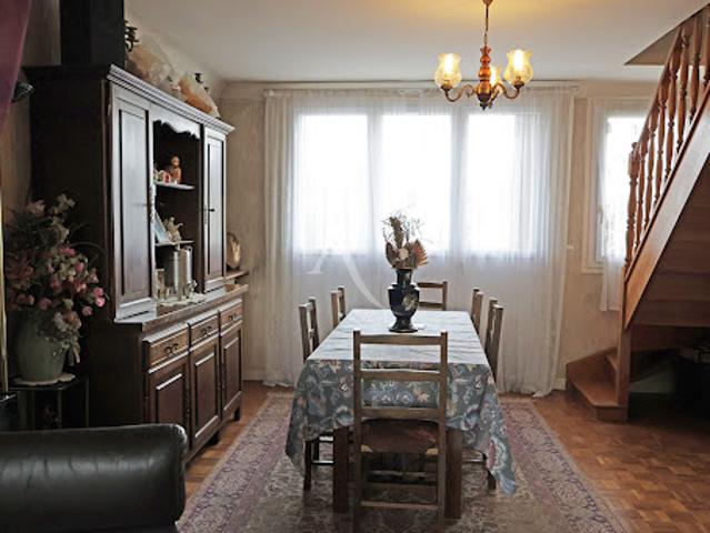 Vente Maison 7 pièces 120 m2 Neuilly sur Marne