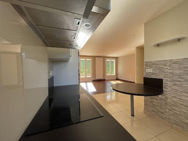 Vente Maison 7 pièces 120 m2 Eyjeaux