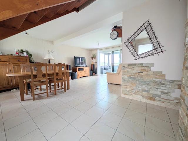 Vente Maison 7 pièces 120 m2 La Salvetat Saint Gilles