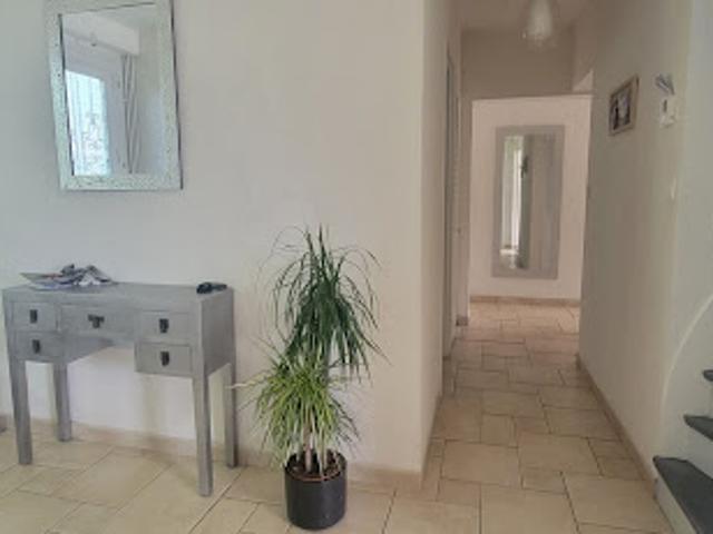 Vente Maison 7 pièces 120 m2 Le Mesnil Esnard