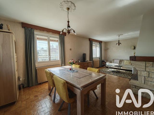 Vente Maison 7 pièces 120 m2 Selongey