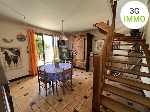 Vente Maison 7 pièces 121 m2 Creysse