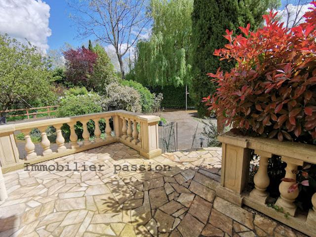 Vente Maison 7 pièces 122 m2 Montreuil Juigné