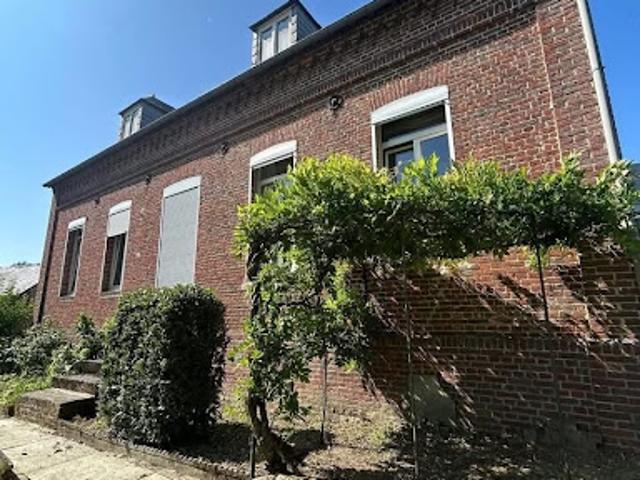 Vente Maison 7 pièces 122 m2 Puisieux et Clanlieu