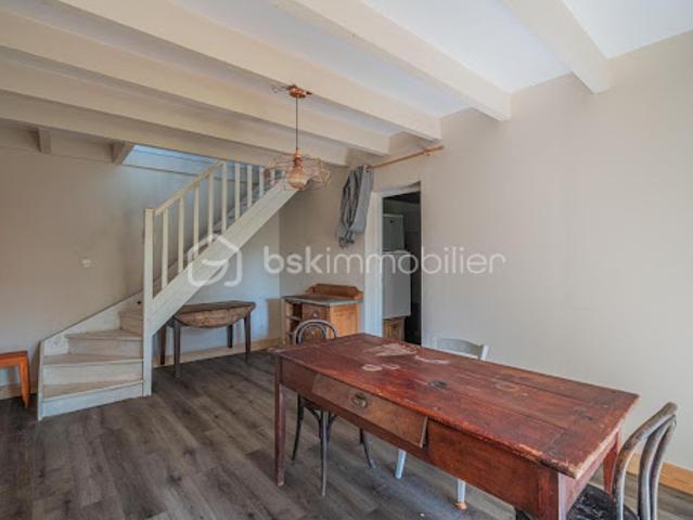 Vente Maison 7 pièces 122 m2 Saint Pierre de Curtille