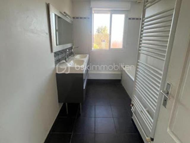 Vente Maison 7 pièces 122.99 m2 Aunay sous Auneau