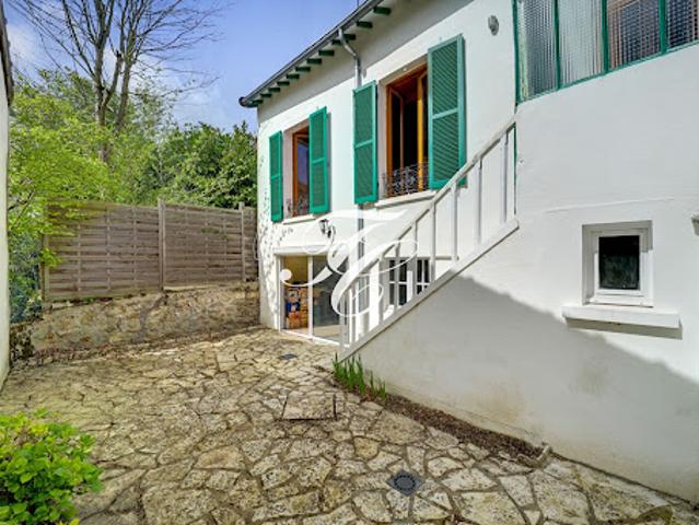 Vente Maison 7 pièces 123 m2 Saint Cloud
