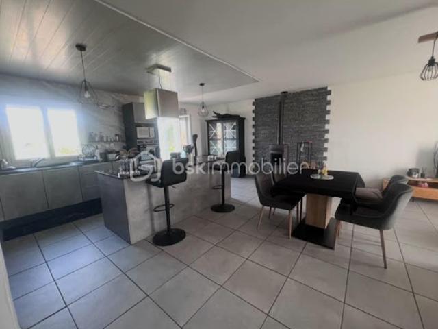 Vente Maison 7 pièces 134 m2 Blennes