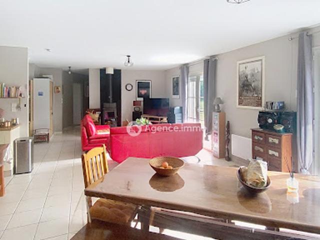 Vente Maison 7 pièces 134.31 m2 Channay sur Lathan