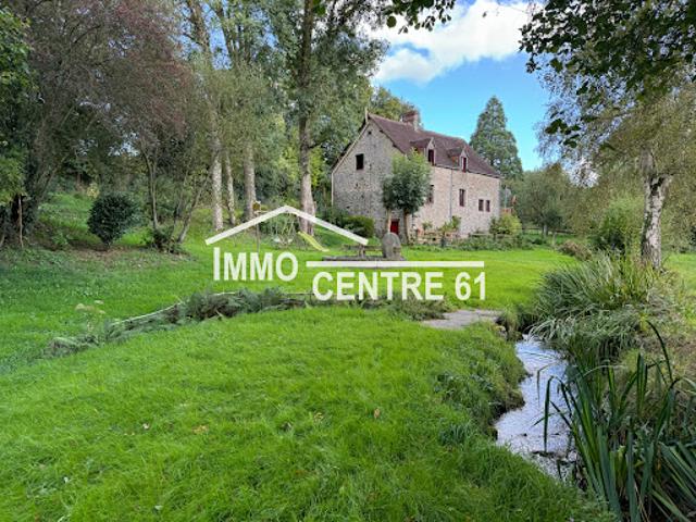 Vente Maison 7 pièces 135 m2 Carrouges