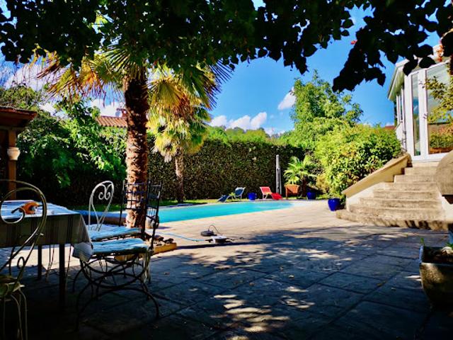 Vente Maison 7 pièces 135 m2 Figeac