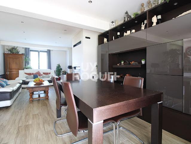 Vente Maison 7 pièces 135.02 m2 Evry Grégy sur Yerre