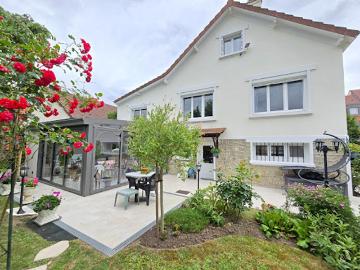 Vente Maison 7 pièces 136 m2 Brou sur Chantereine