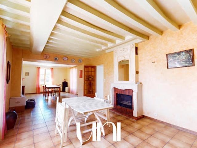 Vente Maison 7 pièces 136 m2 Coulonges sur Sarthe
