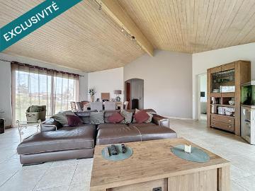 Vente Maison 7 pièces 136 m2 Eysines