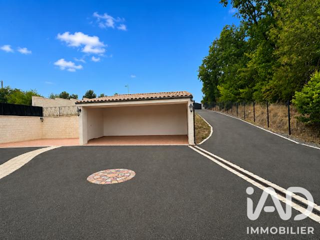 Vente Maison 7 pièces 136 m2 Saint Yrieix sur Charente