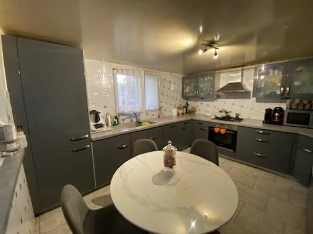 Vente Maison 7 pièces 137 m2 Chelles