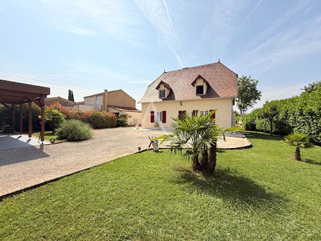 Vente Maison 7 pièces 137 m2 Prayssac
