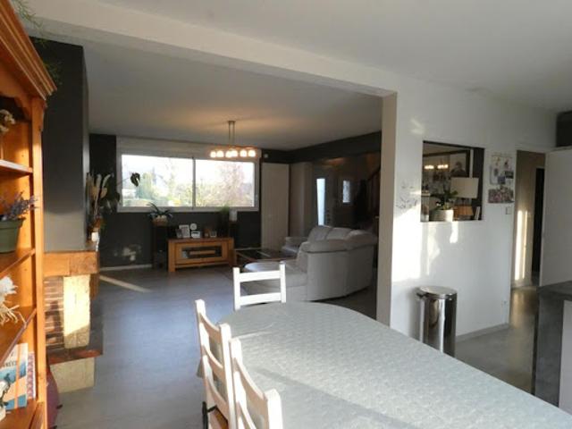 Vente Maison 7 pièces 138 m2 Chantepie