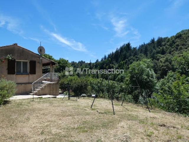 Vente Maison 7 pièces 139 m2 Soudorgues