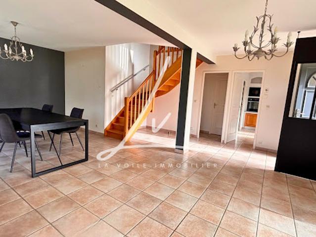 Vente Maison 7 pièces 130 m2 Benouville