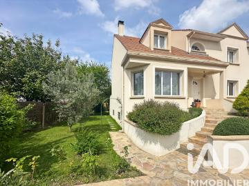 Vente Maison 7 pièces 130 m2 Chelles