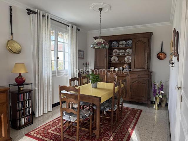 Vente Maison 7 pièces 130 m2 Lisieux