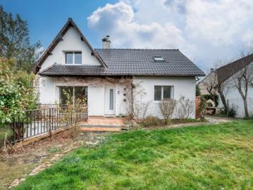 Vente Maison 7 pièces 131 m2 Saint Germain de la Grange