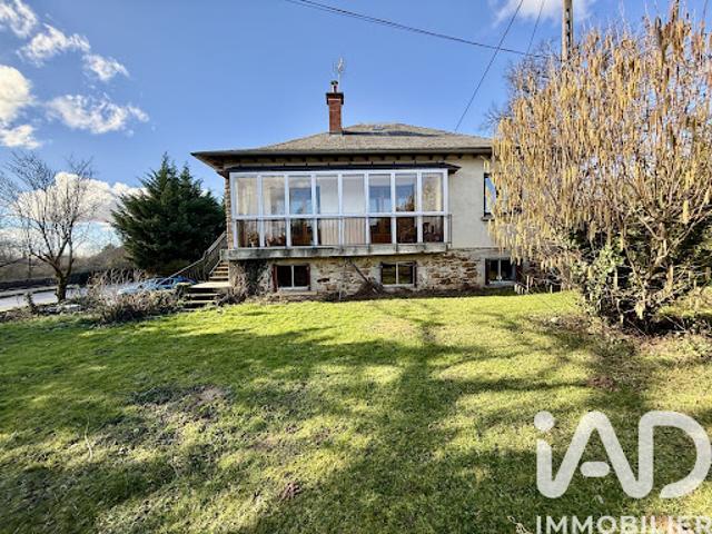 Vente Maison 7 pièces 132 m2 Naucelle