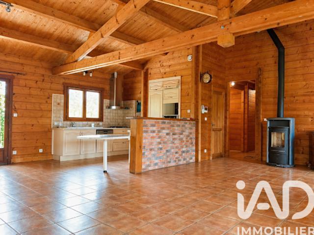 Vente Maison 7 pièces 132 m2 Chamadelle