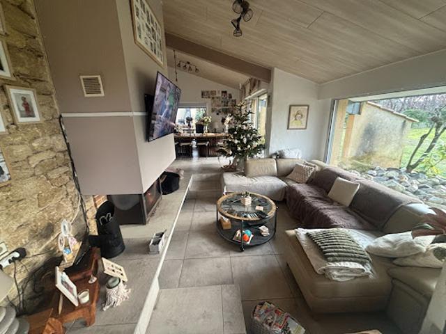 Vente Maison 7 pièces 170 m2 Ménesplet