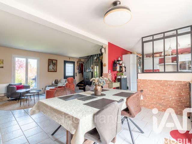 Vente Maison 7 pièces 133 m2 Fontenay Mauvoisin