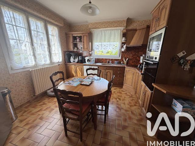 Vente Maison 7 pièces 133 m2 Landivisiau
