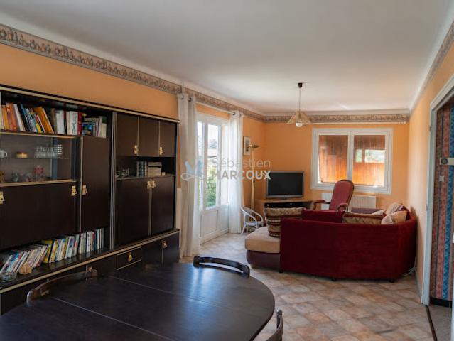 Vente Maison 7 pièces 133.36 m2 Saint Romain le Puy