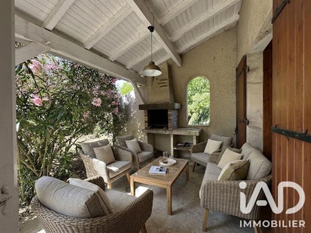 Vente Maison 7 pièces 144 m2 Montpouillan